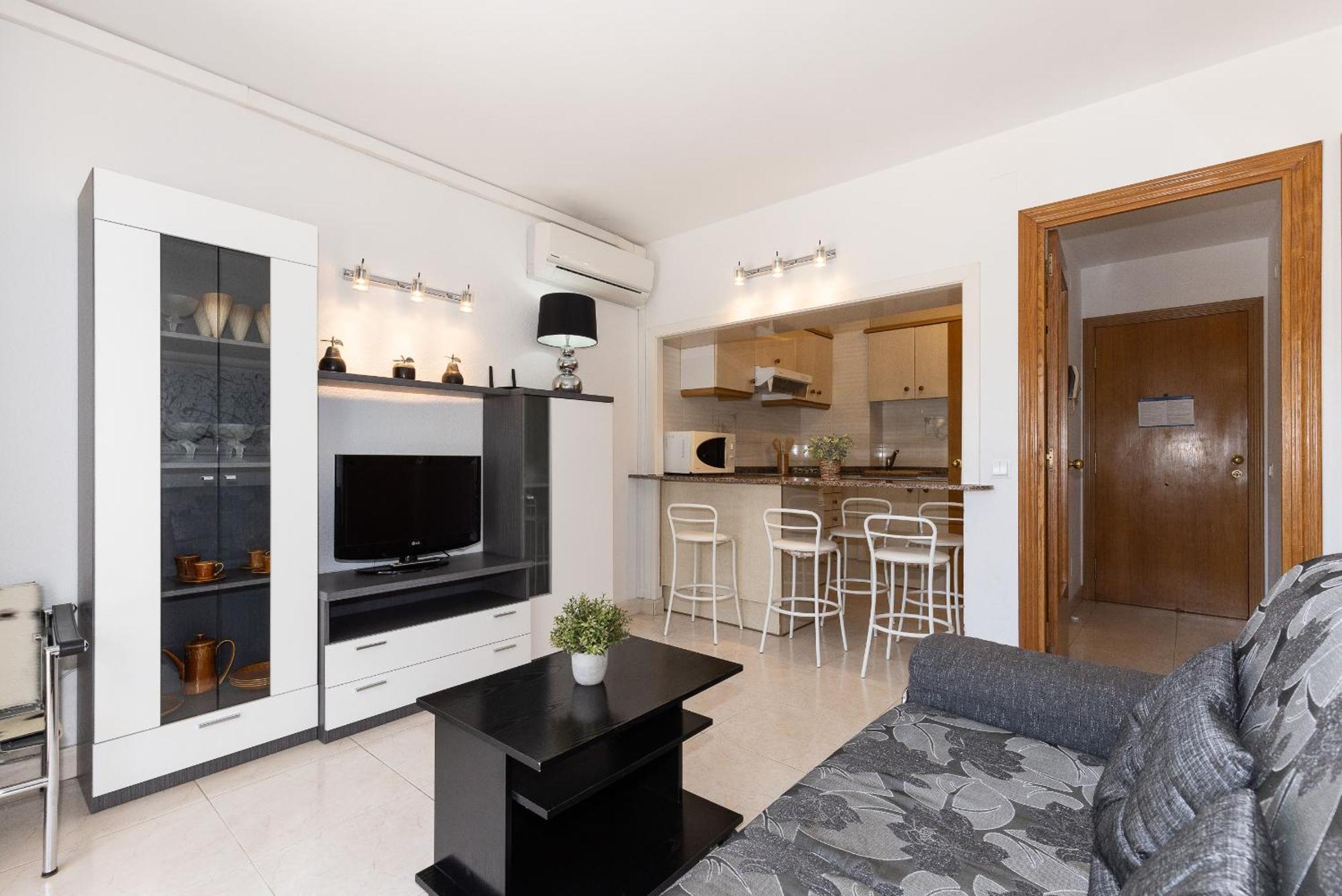 Uhc Txingudi Apartments กัมบริลส์ ภายนอก รูปภาพ